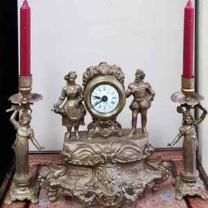 Античен-старинен часовник с два свещника, внос от Франция
