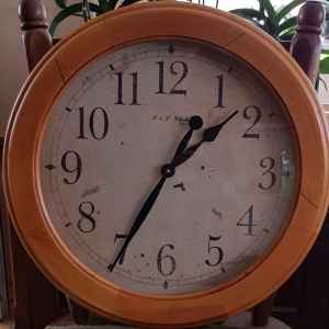 Стенен часовник в стил Винтидж,  дъб,  НОВ ,внос от Нидерландия