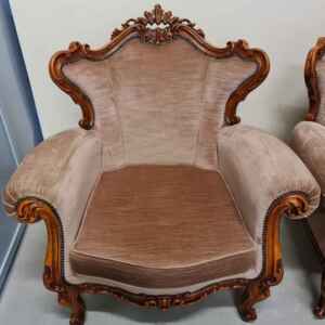 Кресла барок в комплект от два броя внос от Нидерландия.