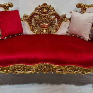 Нов бароков диван 2-ка от махагон и дърворезба с златен варак.