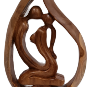 Декорация от дървена любовна фигура  ръчна изработка от тик внос от Индонезия.