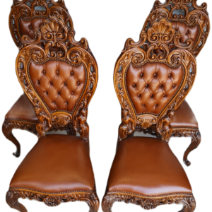 Дърворезбовани трапезни столове от орех – барок в комплект от 4 бр. внос от Нидерландия.